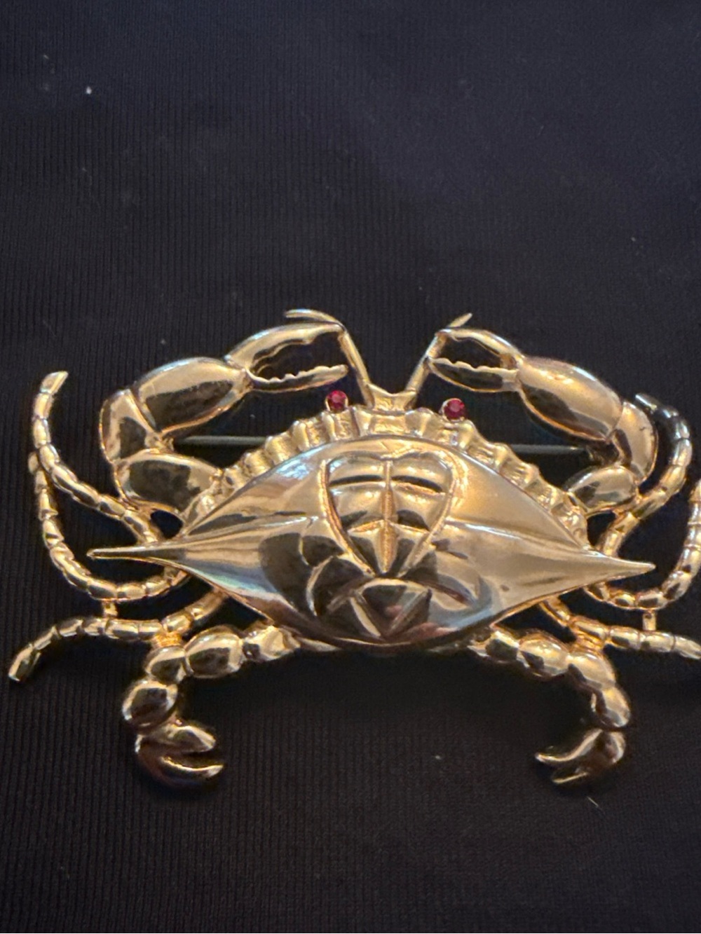 Krementz Gold tone Crab Brooch with Red Accent Stones - signed vintage
